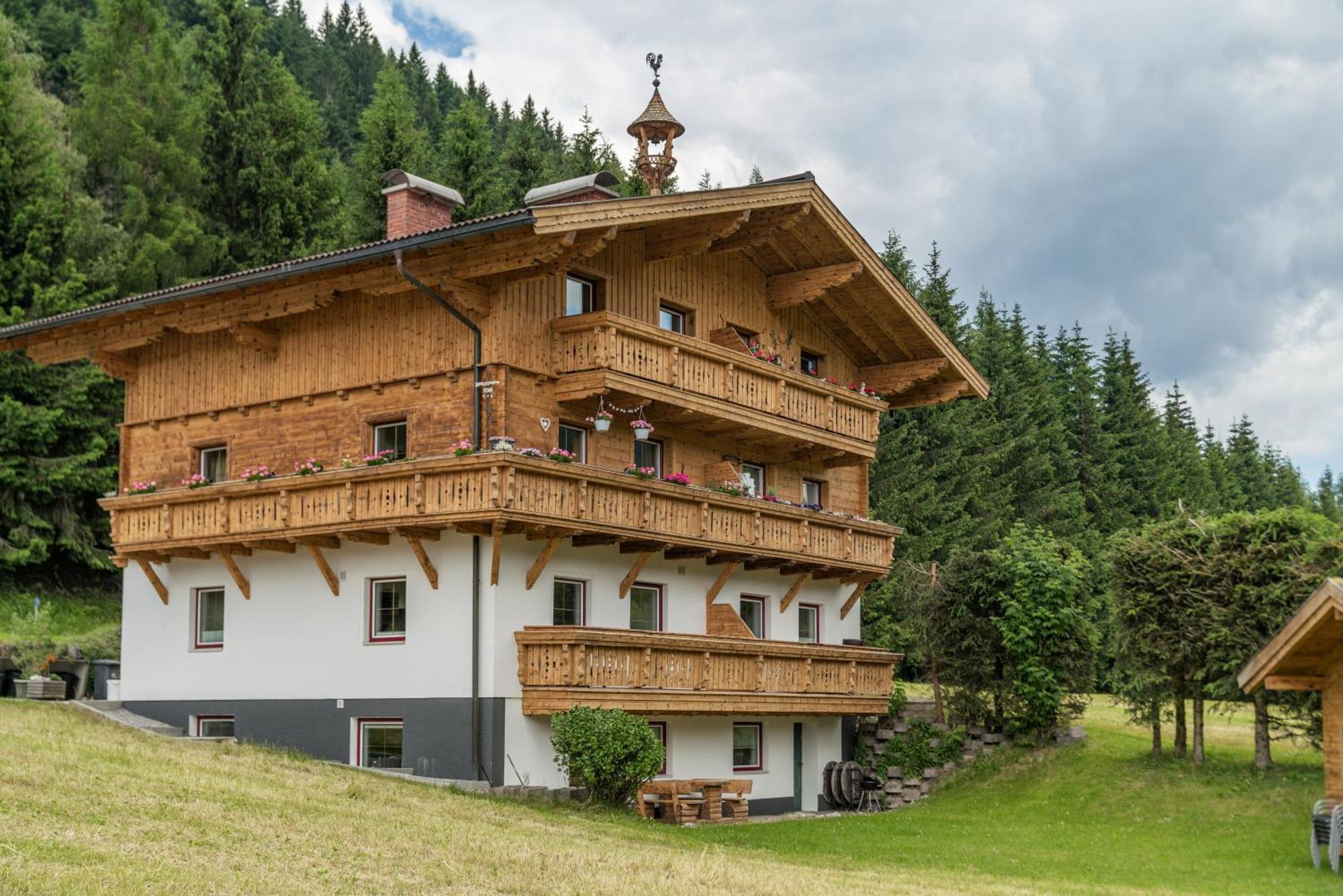 Kesselgrubs Apartements Ski & Badeglueck Eben Im Pongau Eksteriør billede